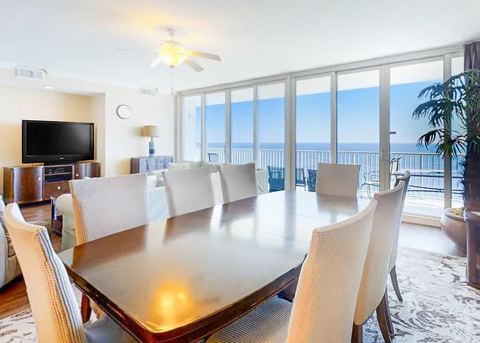 Holiday home Gulf-front Penthouse With Pool Sauna Washer Dryer & Ac *